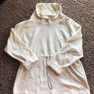 Varley Turtleneck Sweatshirt